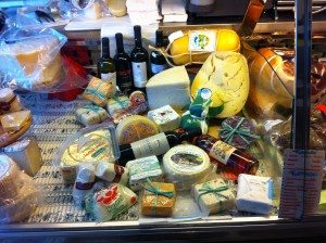 Salumi Tipici zona Navigli Milano " La Salumeria del Naviglio "